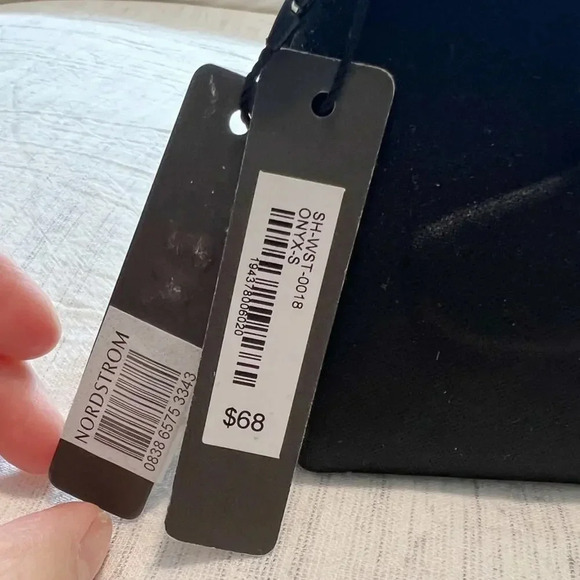 NWT SKIMS Neoprene Soot‎ Pouch SOLD OUT ONLINE - Picture 4 of 5